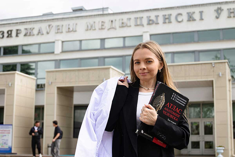 Вырашыла стаць паталагаанатамам: як беларуска паступіла ў медыцынскі ў 37 гадоў